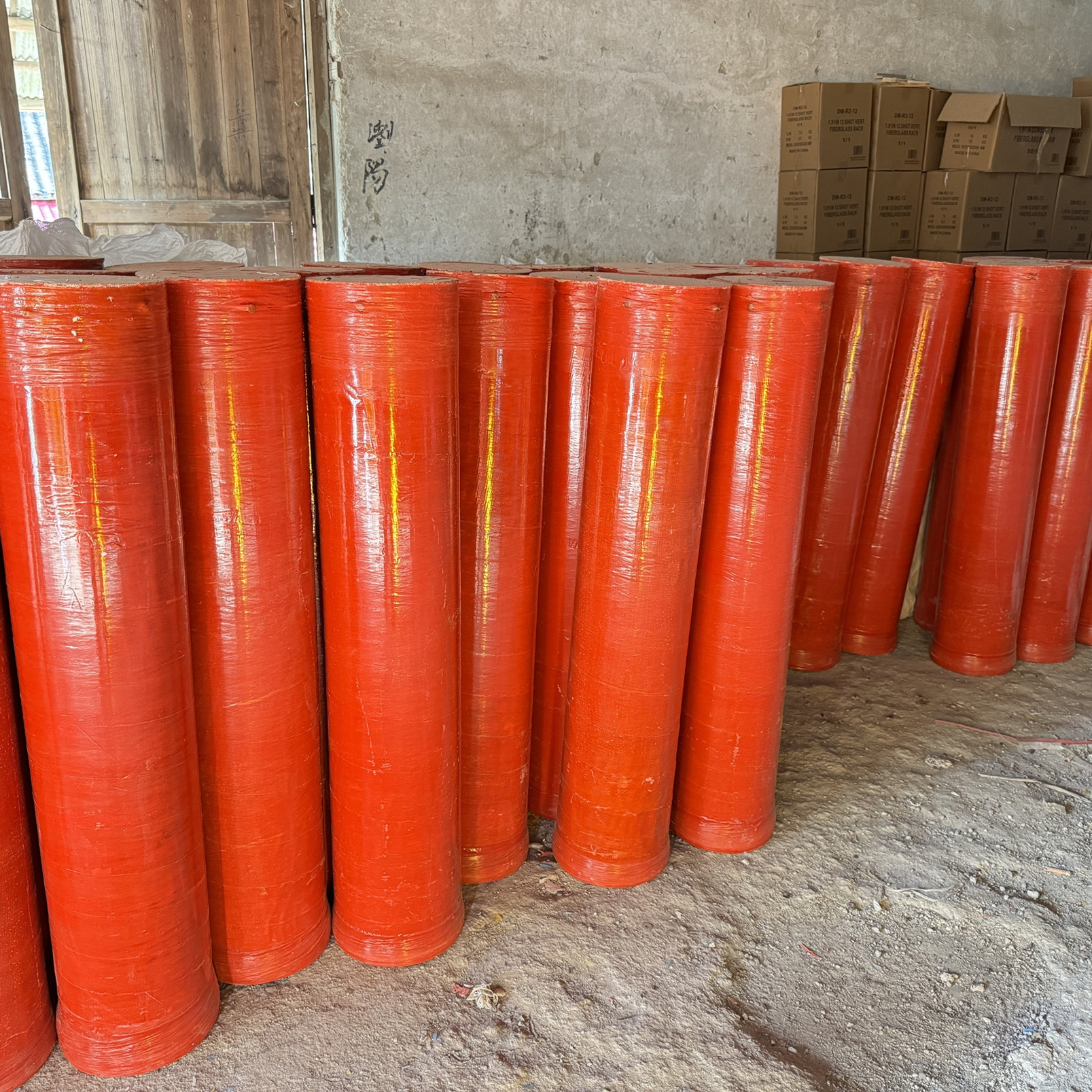 hot sale fiberglass firework cake or display shell fireworks 5 inches mortar tubes for Parties