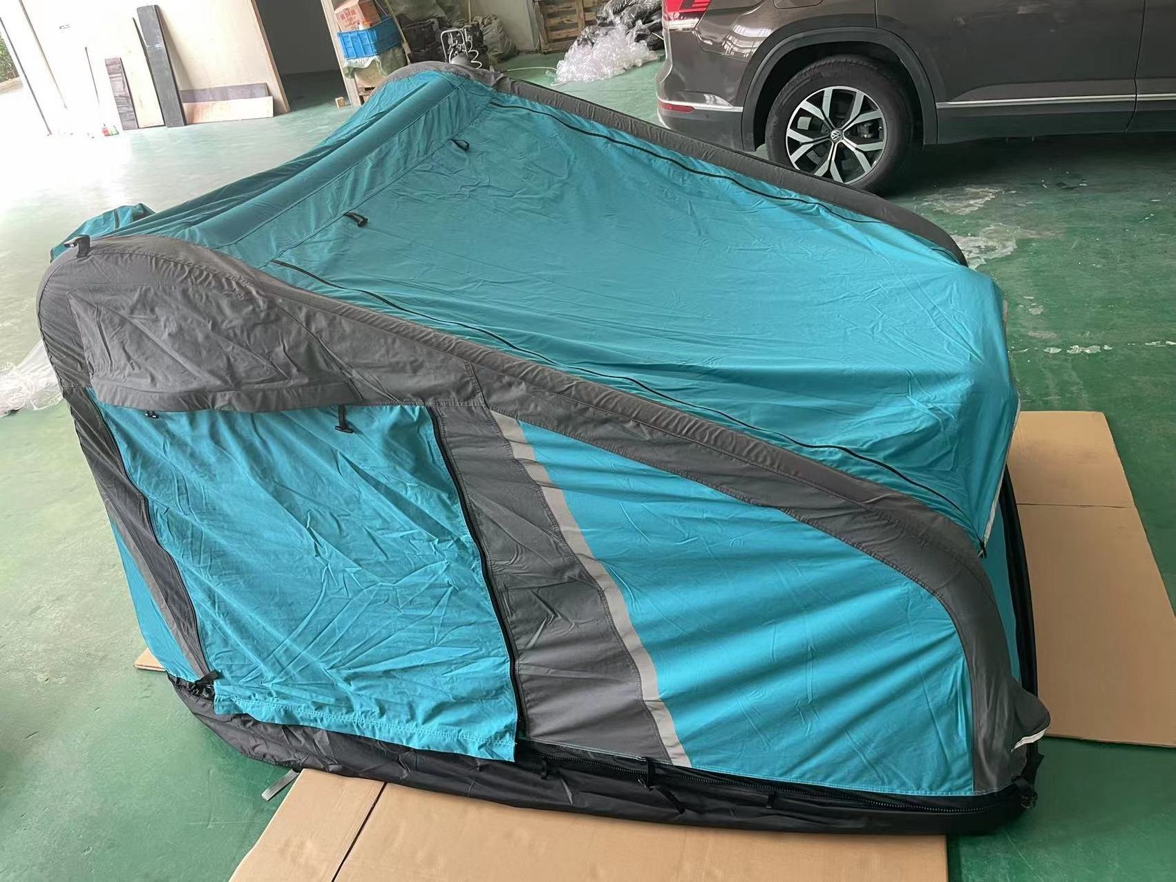 Light Weight 210g Polyester cotton Inflatable Family Roof Top Tent