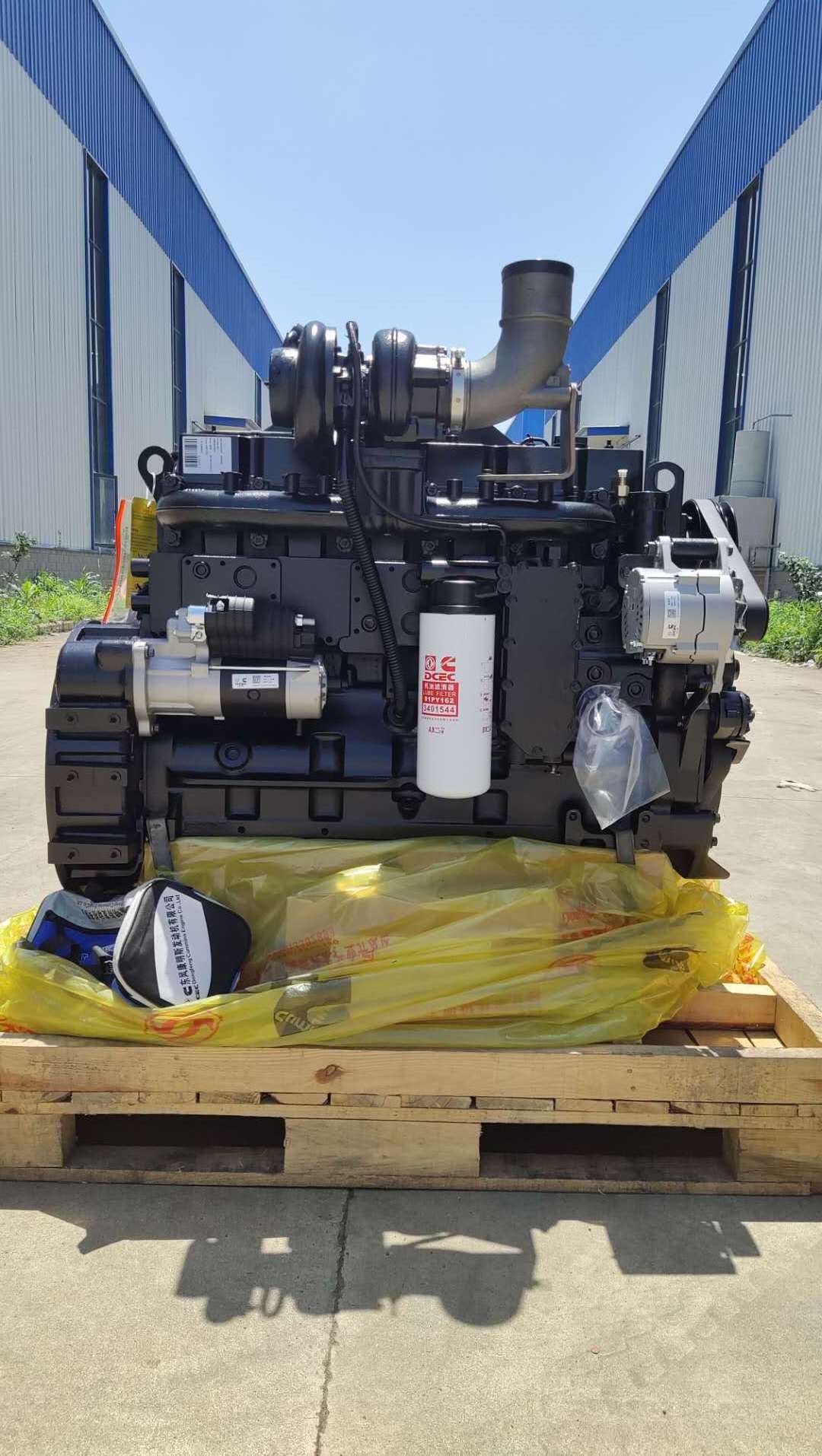 Motor Cummins  6CT 8.3 Engine 6C8.3 6CTA8.3 Dongfeng Truck Engine for Excavator