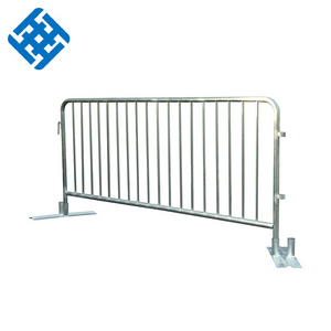 Cheap Pool Temporary Fence Crowd Control Barrier Temporary Fencing Panels for Sale 6ft Metal Galvanized 4mm Sport Fence