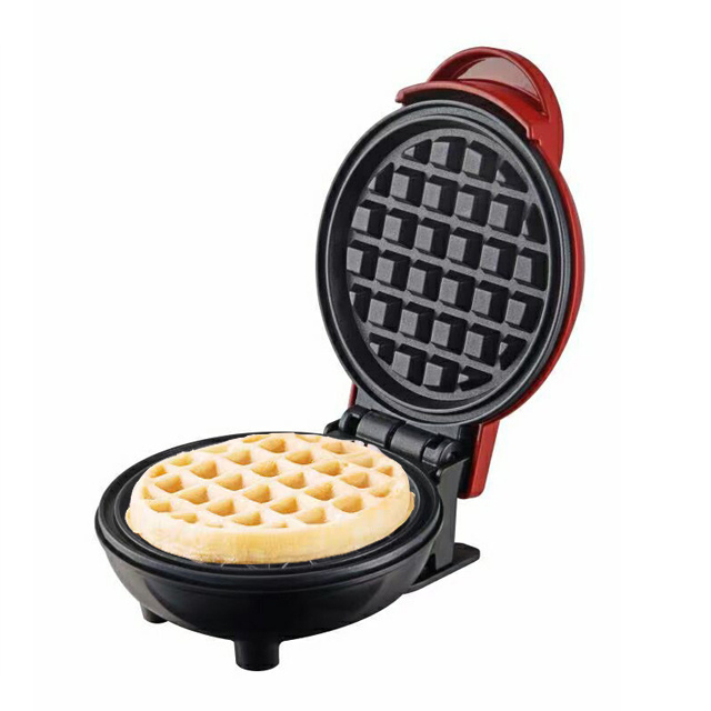 Hot Design Web Celebrity MINI Waffle Maker Multi-Functional Baking Machine Individual Mini Electric Waffle Makers For Children