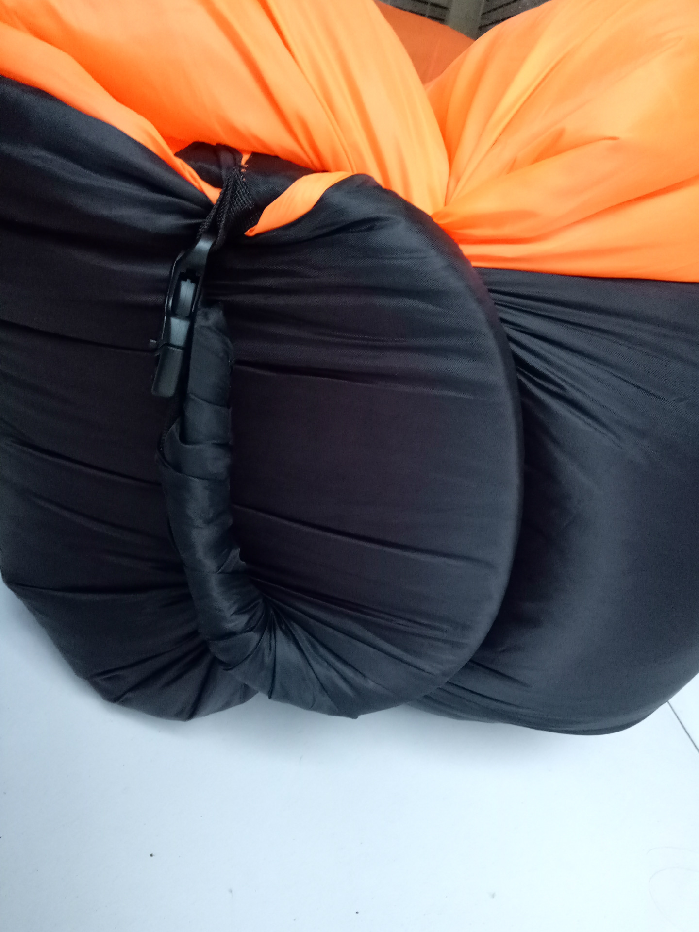 Air sofa Laybag Lazy Inflatable Couch Lounger Camping Air Mattress Sofa Beach Camping Sleeping Bag