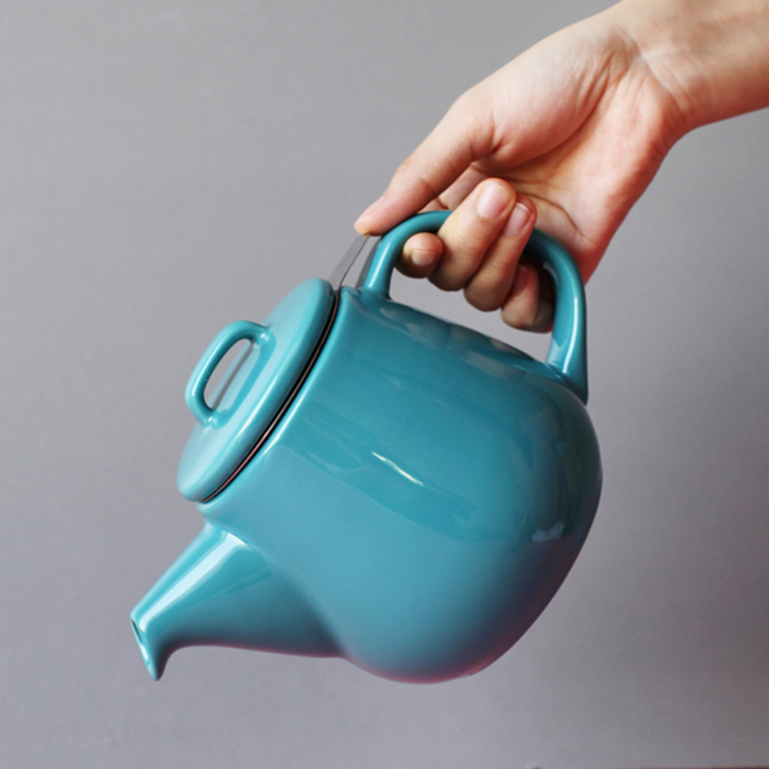 porcelain teapot colored ceramics 750ml  ceramic teapot   domestic cold kettle for wholesale