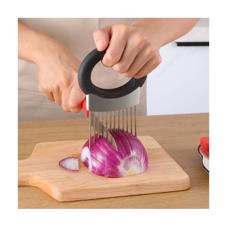 High Quality Kitchen Utensils Stainless Steel Onion Cutting Holder Food Grade Tomato Holder Slicing Cutter