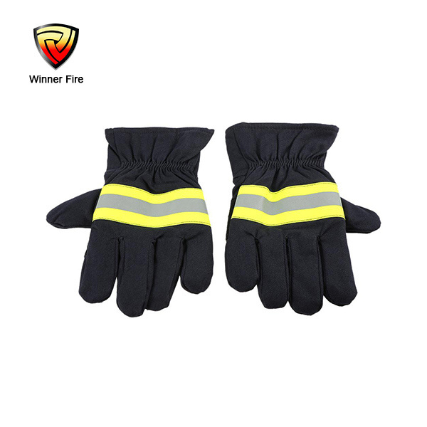 Firefighter's hand protective equipment fire proof gloves