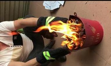 Firefighter's hand protective equipment fire proof gloves