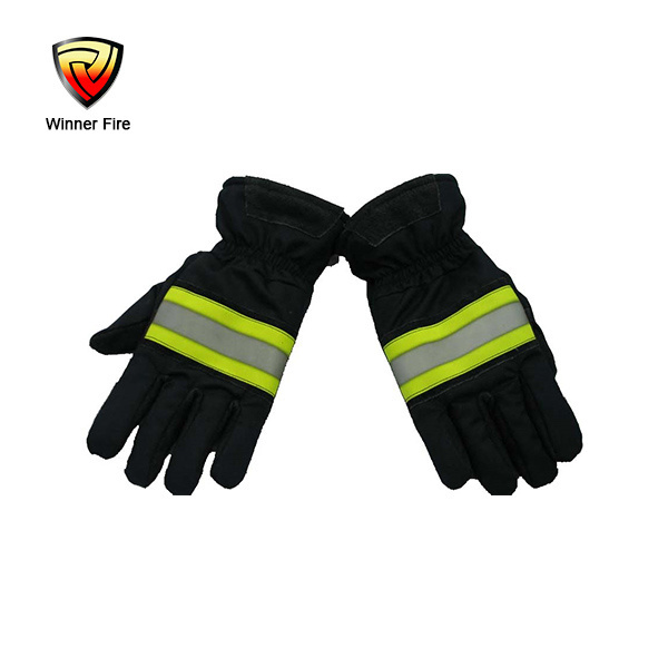 Firefighter's hand protective equipment fire proof gloves