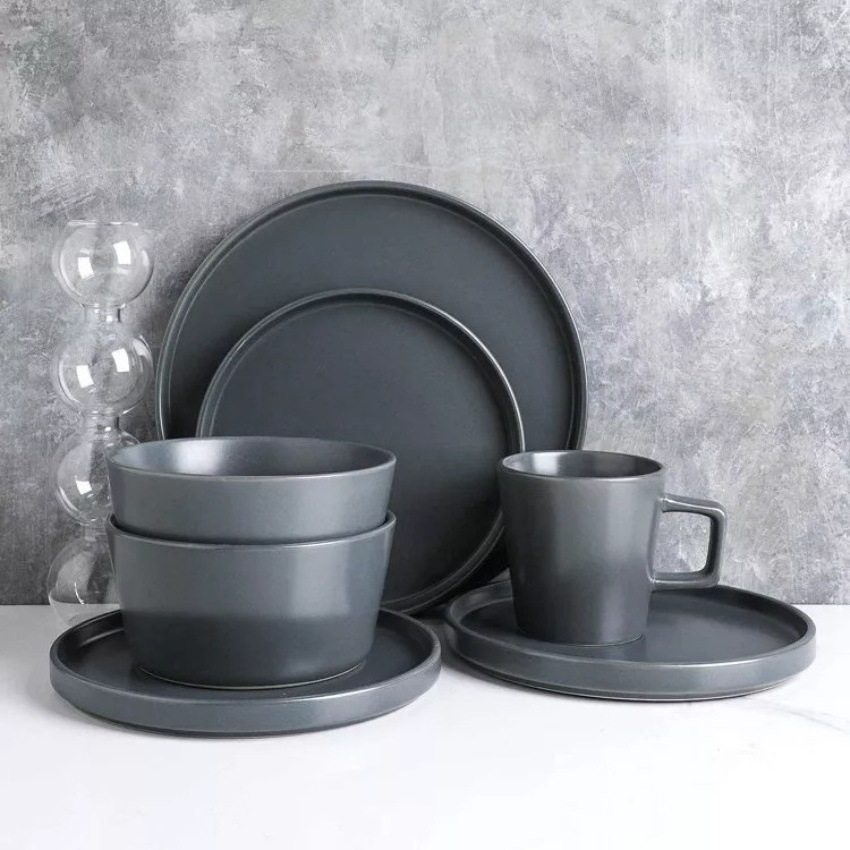 Dinnerware tableware kitchenware set christmas hand painted bone china black stoneware plates for cake food