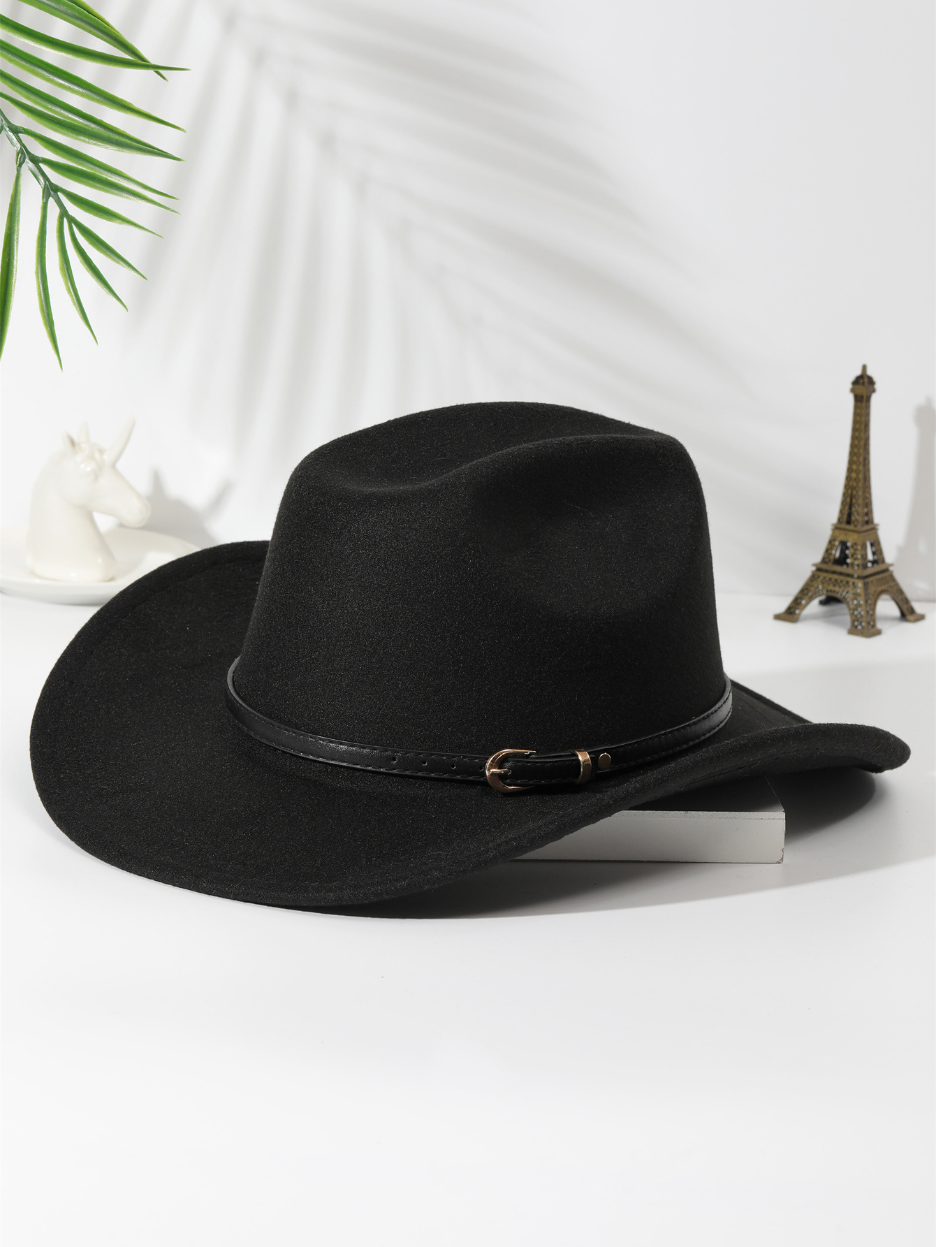 2024 Fashion Cowboy Hat Men And Women Belt Design New Style Plain Felt Hat Cowgirl Hat Outdoor Party Cap