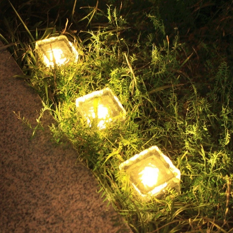 Hot Selling Outdoor Decoration IP68 Waterproof LED Solar Power Garden Floor Tile Underground Brick Lights for Decoration