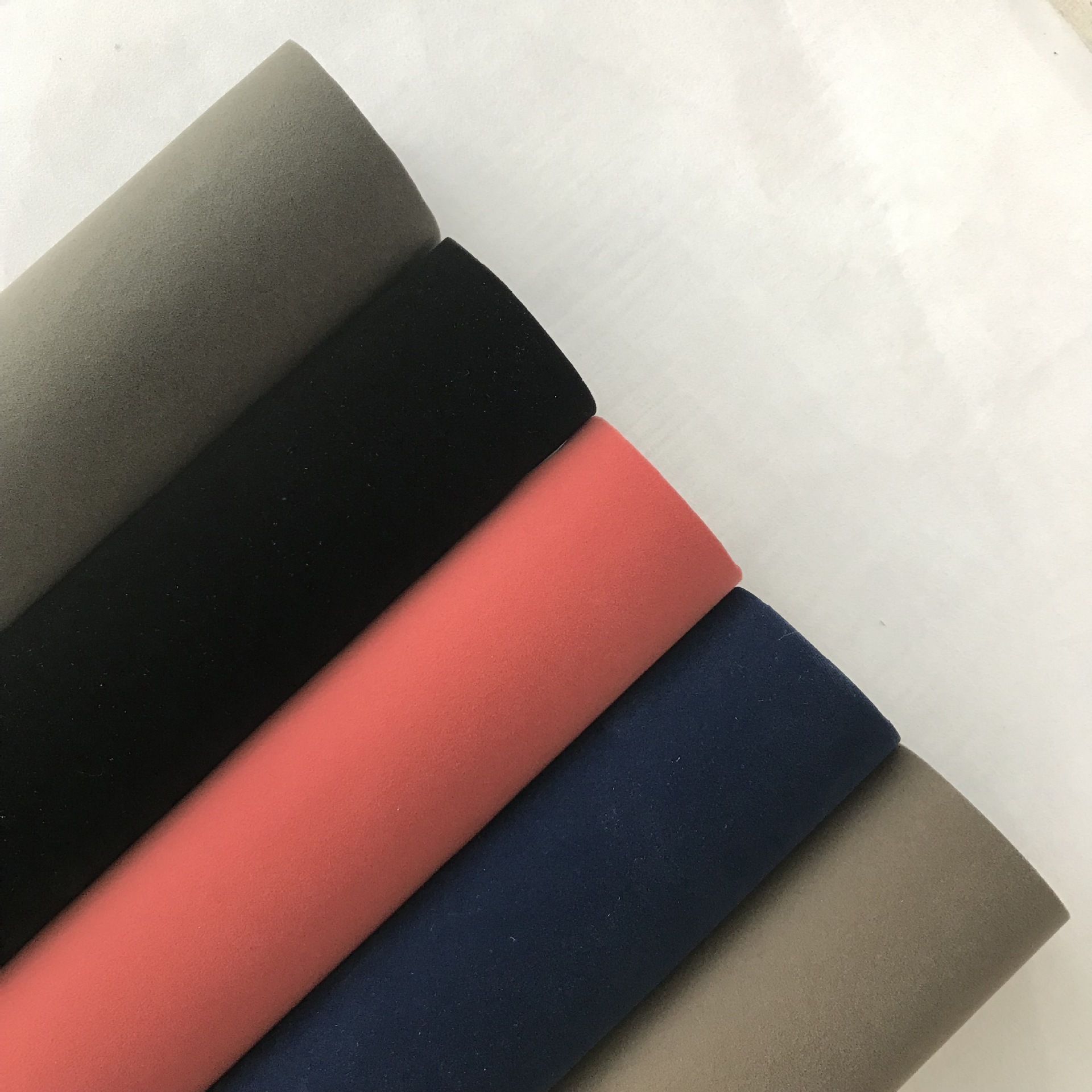 Factory direct black flocking cloth bundle pocket packing fabric nylon sole single side middle wool self-adhesive flannelette