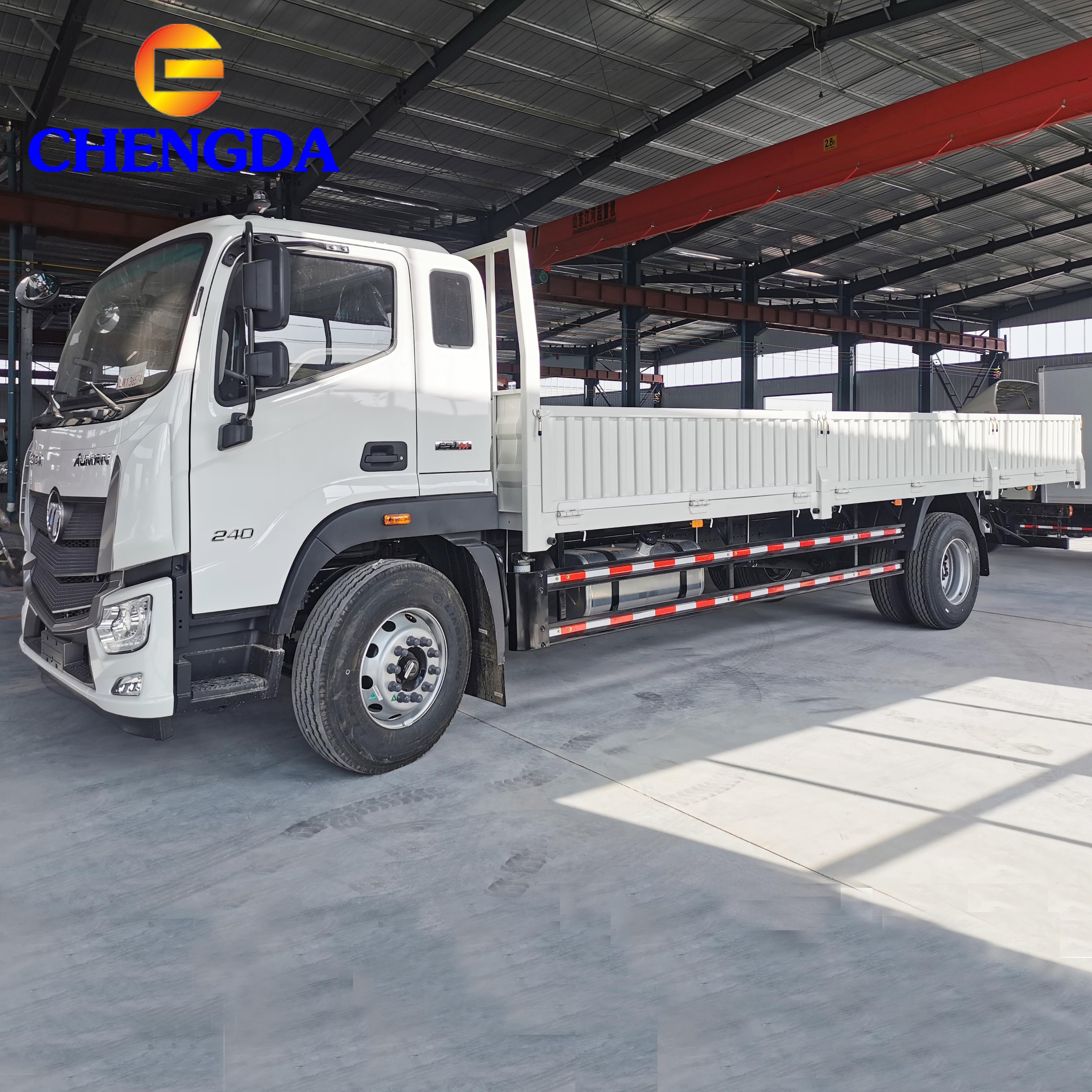 Used Chinese Brand 4x2 Light Cargo Truck For Sale