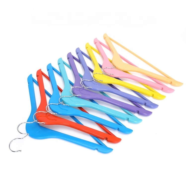 Wholesale Color wooden hanger for coat high quality coat hanger durable wood hanger for clothes