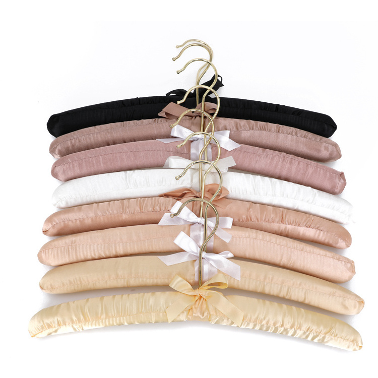 Women Clothing Hanger 10 Pack Anti Slip Cushioned Satin Padded Hangers Blouse Hanger With Custom Logo and Golden Hooks