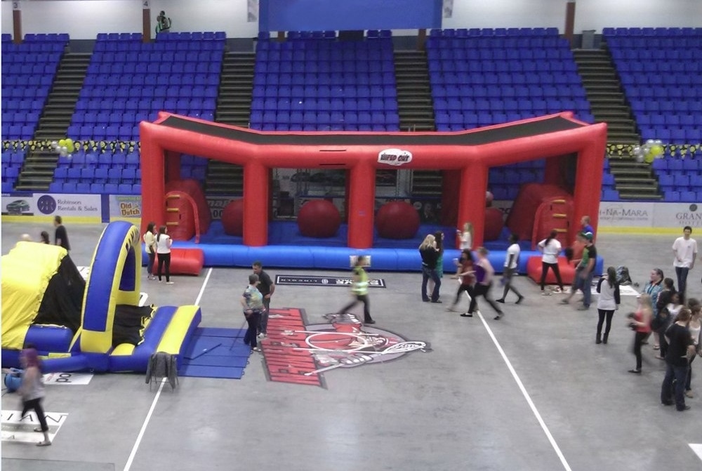 Wiped Out Big Red Ball Challenge Inflatable Wipeout, Wipeout Inflatable Ball Jump