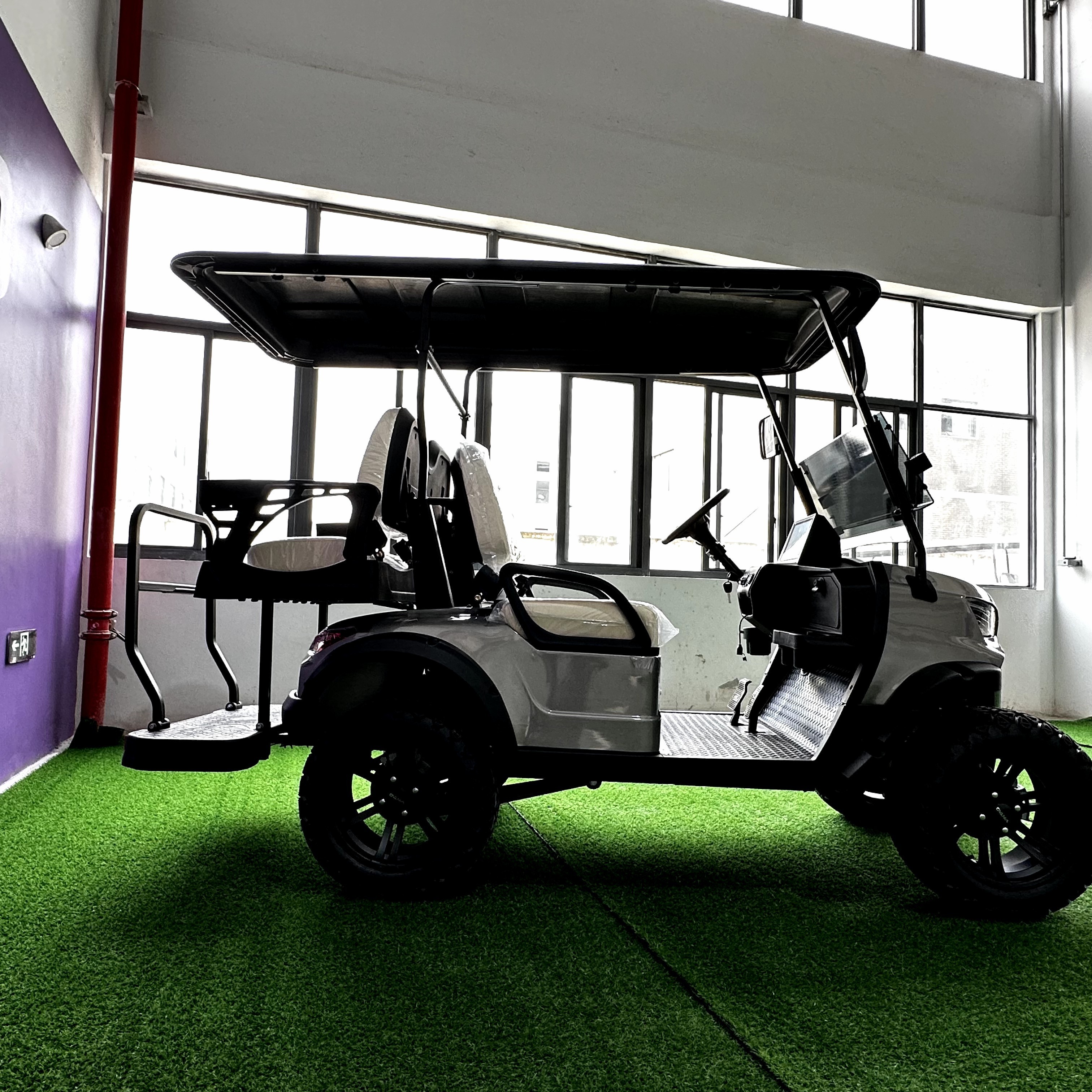 Customized Color Street Legal 4 Passenger Electric Golf Cart With Sun Shade 72V Golf Cart For Sale