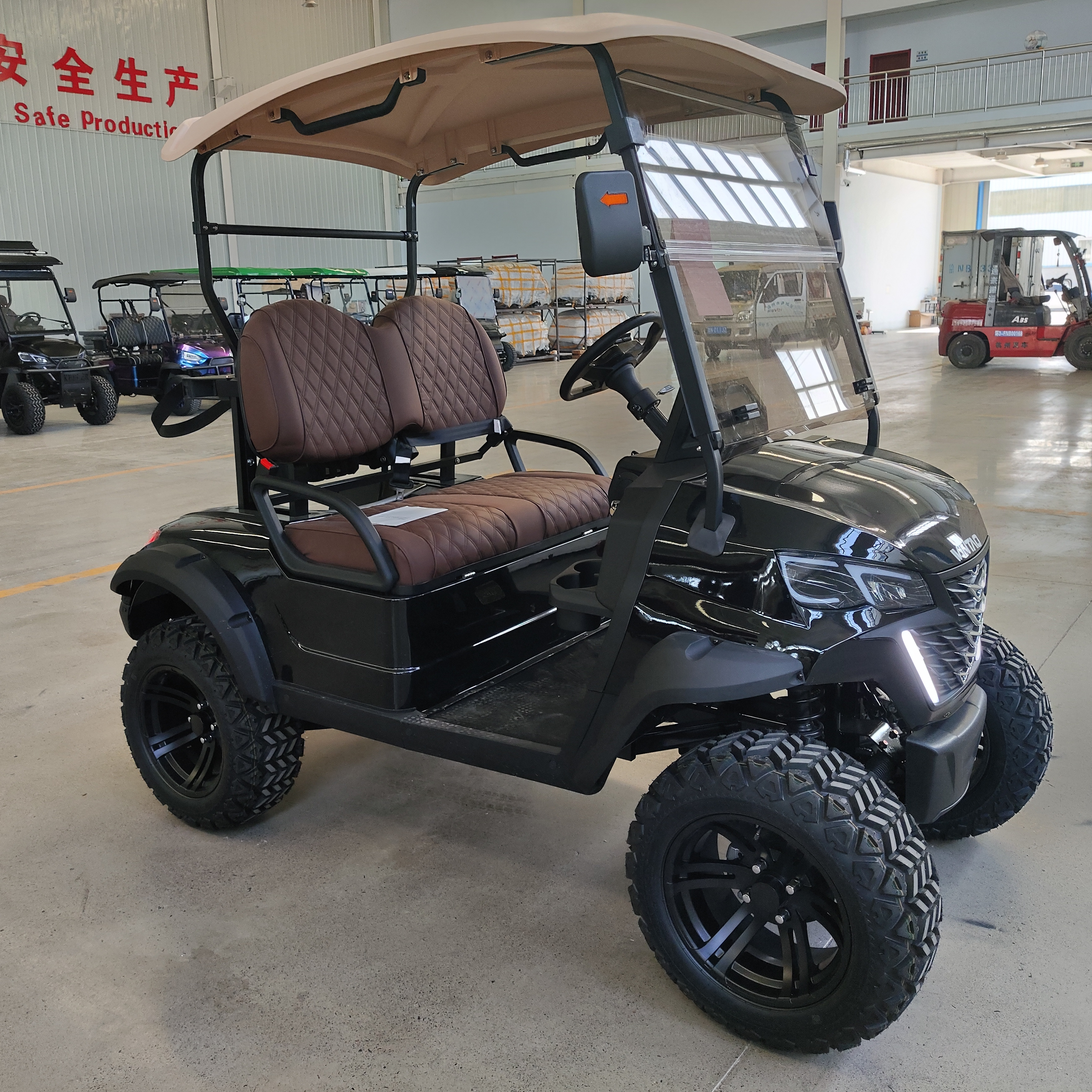 WINTAO 2024 48v Li-Battery Folding windshield 4 Wheels 2 Seater Golf Cart Electric Scooter