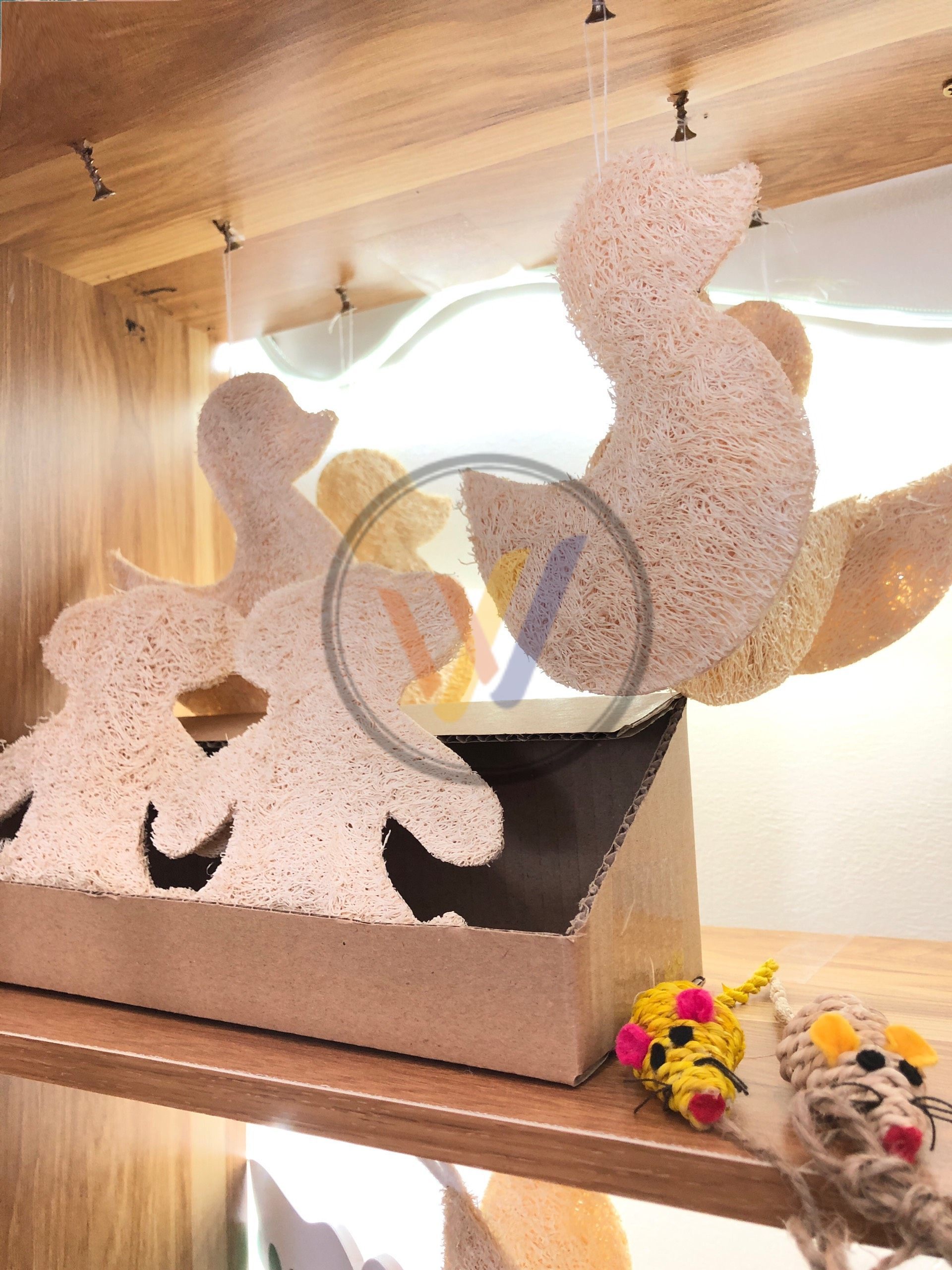 Cat loofah toy // 100% natural // safe for your pet // made in Vietnam manufacture // Ms. Christin +84 918 418 605