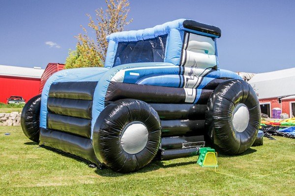 unique design inflatableJump Truck Green inflatable Tractor bouncy house Blue inflatable Tractor Bouncer