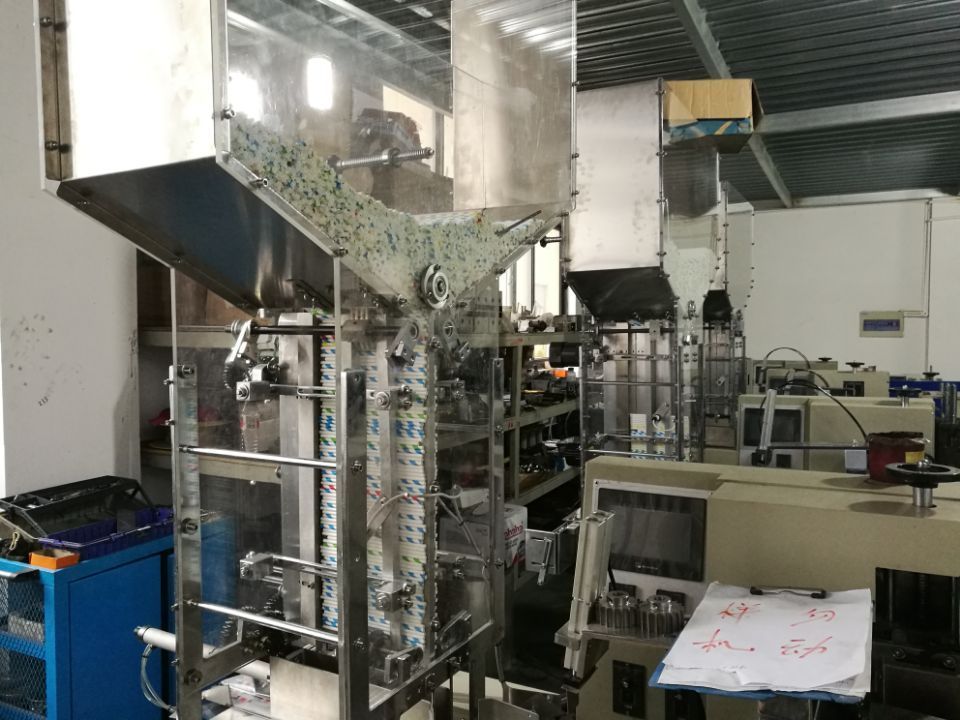 Automatic high speed Pillow Type paper drinking straw packing wrapping machine with auto counter