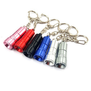 Mini Small Pocket Aluminum Bright Led Handheld Torch Micro Keychain Flashlight With Hook For Outdoor Camping Emergency