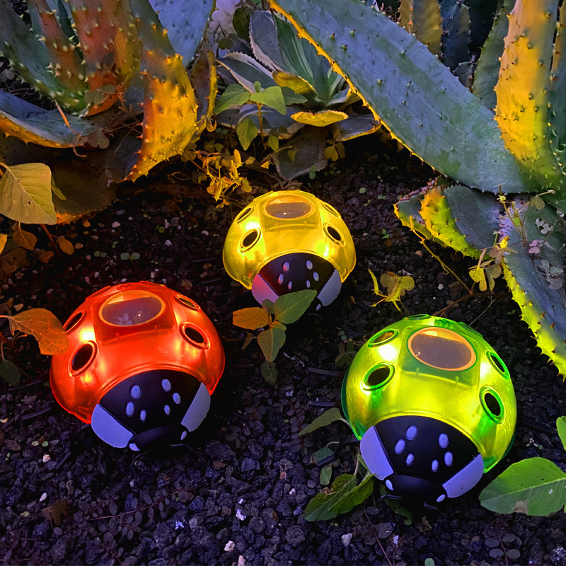 Ladybug Garden Solar Lights Outdoor Waterproof Sun Lamp Backyard Landscape Lawn Deck Tree Faces Decor Solar Powered Fence Lamp