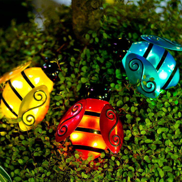 Outdoor Waterproof Garden Decorative Landscape Lighting Wall Lamp Tabletop Lanterns Led Solar Ladybug Lights For Patio Pathway