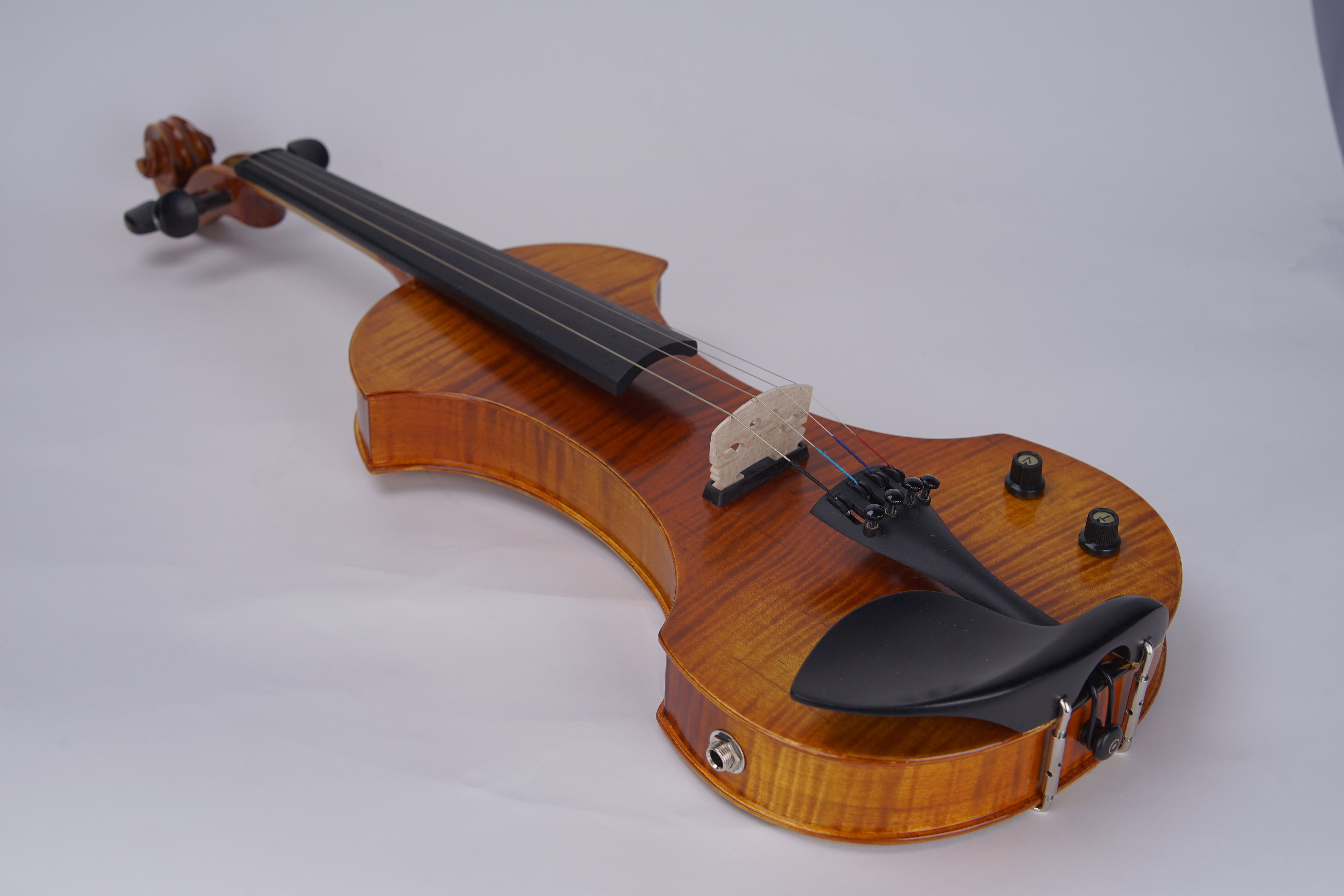 AileenMusic Customized Professional Electric Violin 4/4 Full Size linden with Brazilwood Bow(VE502)