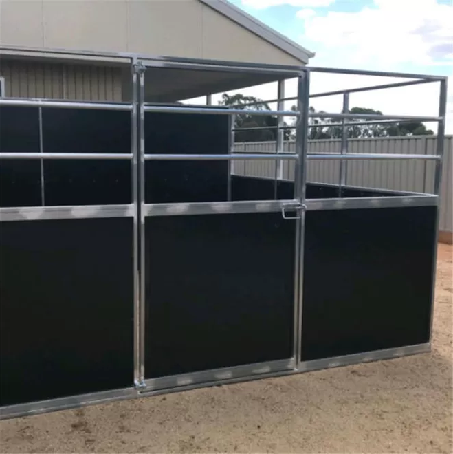 horse box horse stable with split doors