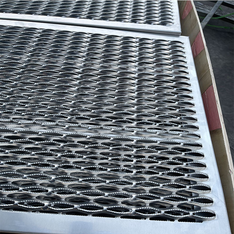 Metal Stamping Anti Slip Anti-skid Perforated Steel Metal Aluminum Plank Sheet Raised Floor Grating Price For Sale