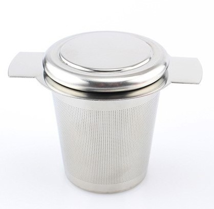 Stainless steel tea strainer with double ear handle, universal tea filter with lid, 304 tea strainer, tea net, health pot