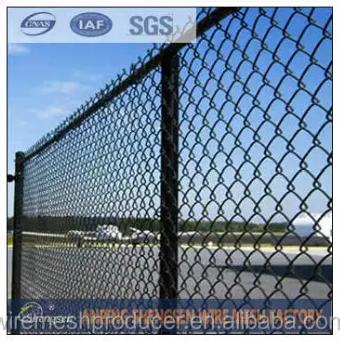 black vinyl coated chain link fence 6 foot chain link fence plastic coated chain link fence with high quality