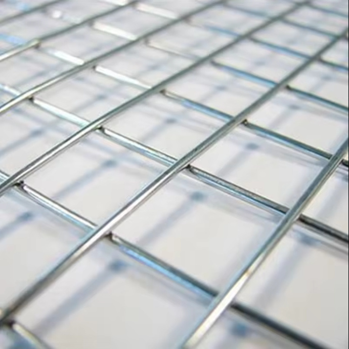 Heavy Duty welded wire mesh panels low-carbon iron wire galvanized welded wire mesh chicken cage