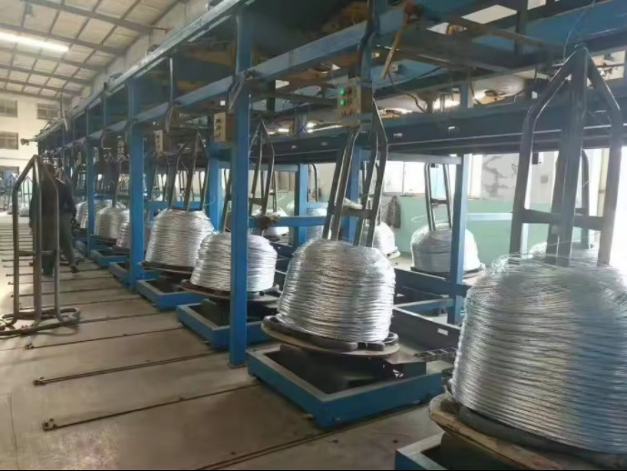 Galvanized steel wire redrawn wire for making wire handle and hangers