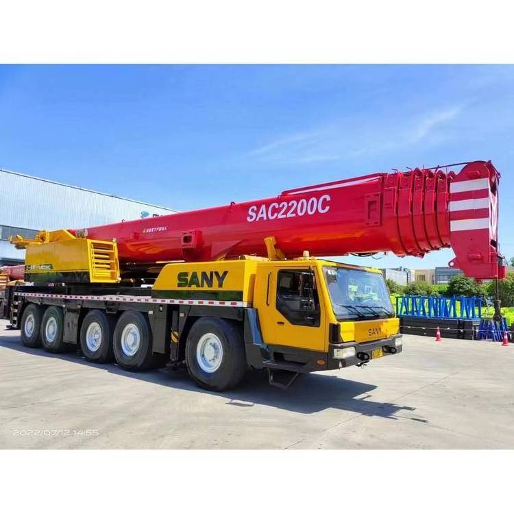 Sany 220T rough terrain used truck mounted mobile crane with spare parts for sale