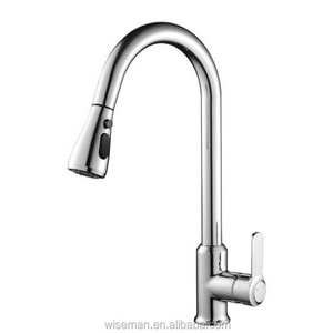 Antique Classic Style Single Handle Chrome Kitchen Faucet with Pull Out Function Spray Head Kitchen Sink Mixer