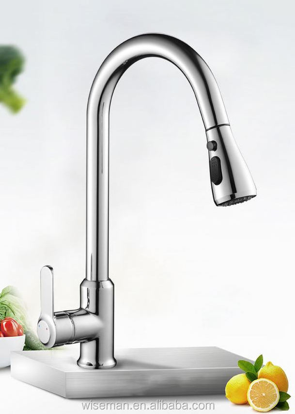 Antique Classic Style Single Handle Chrome Kitchen Faucet with Pull Out Function Spray Head Kitchen Sink Mixer