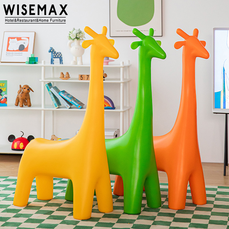 WISEMAX FURNITURE Wholesale cute giraffe shape children's animal chair living room kids furniture plastic fabric chair for kids