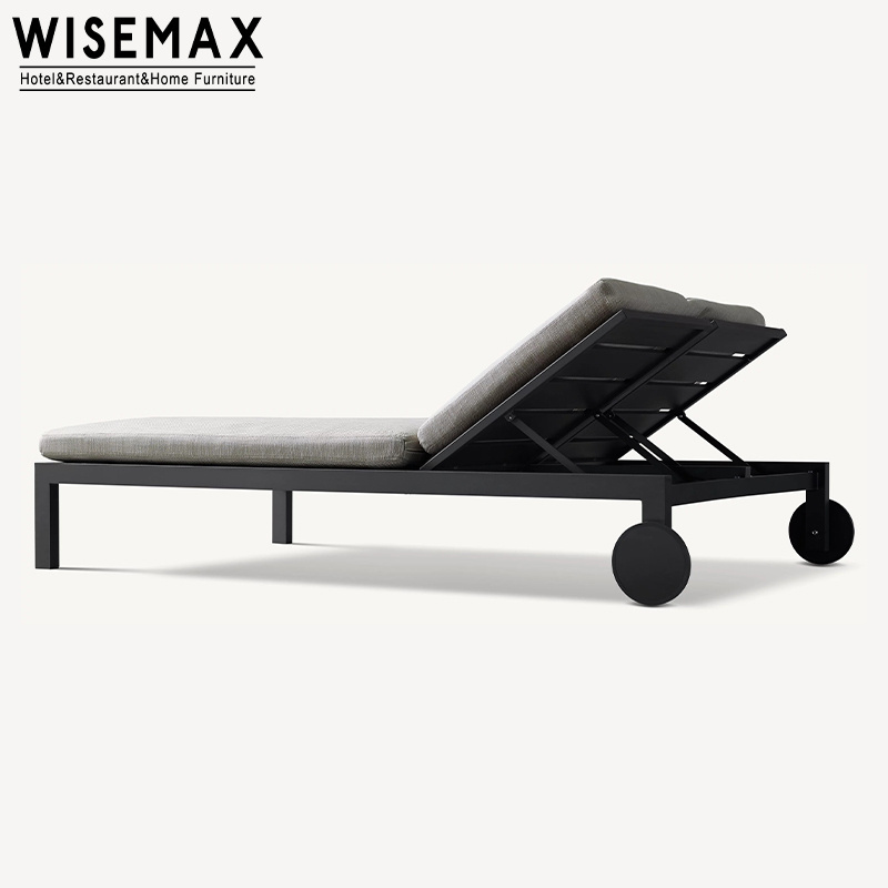 WISEMAX Aluminum Outdoor Double Sun Lounger Daybed Water-Proof Fabric Cushion for Pool Side or Living Room with Wheels