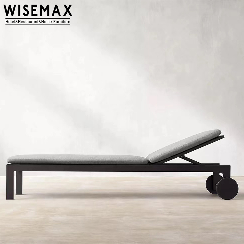 WISEMAX Aluminum Outdoor Double Sun Lounger Daybed Water-Proof Fabric Cushion for Pool Side or Living Room with Wheels