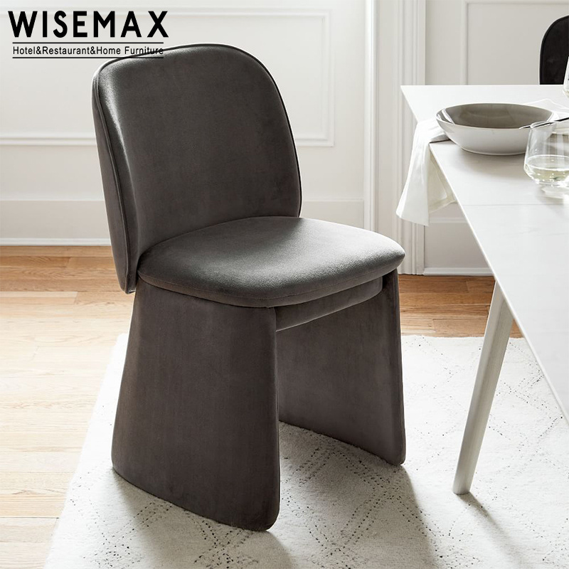 WISEMAX FURNITURE Modern dining room leather chairs restaurant solid wood frame and leather dining chairs for home dining room