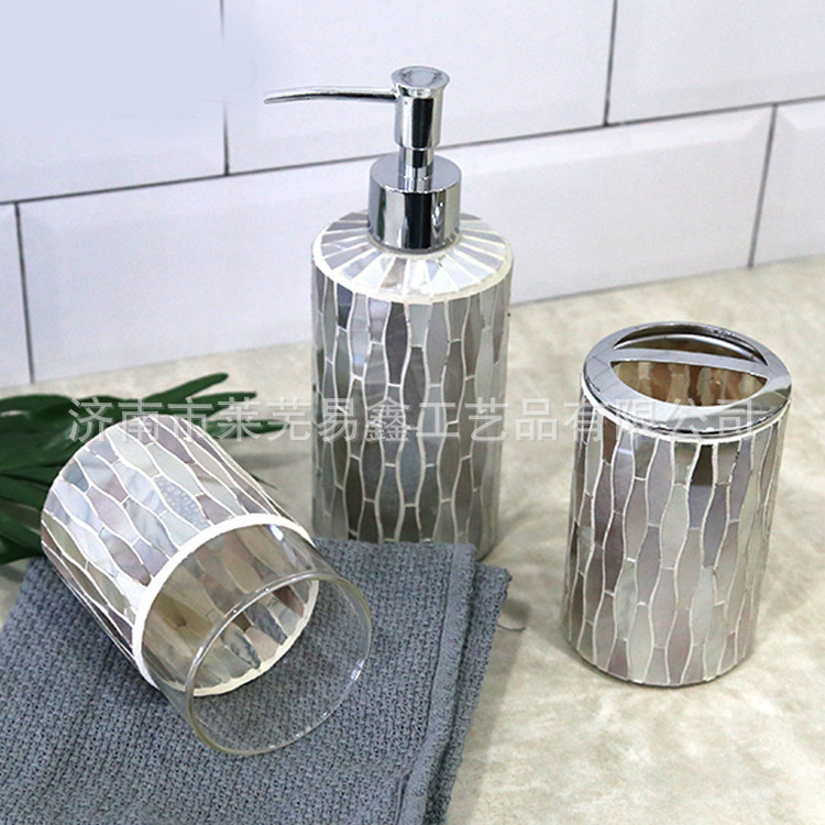 BS41 hot selling New gadgets 3 Piece Housewares Glass Mosaic Bathroom Accessory Set for Hotel Home Restaurant Bathroom