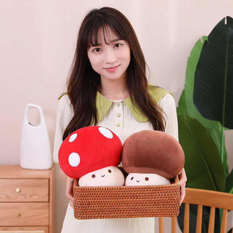 Factory Sle Custom 23-60cm Stuffed Red Big Umbrella Head Mushroom Sofa Decor Plant Plush Toy Creative Dried Shiitake Mushroom