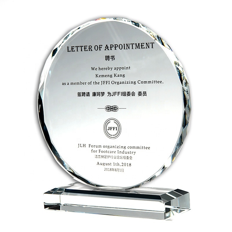 Wholesale Personalized Crystal Trophy Custom Made Crystal Plaques Trophies Awards Blank For Souvenir Gifts