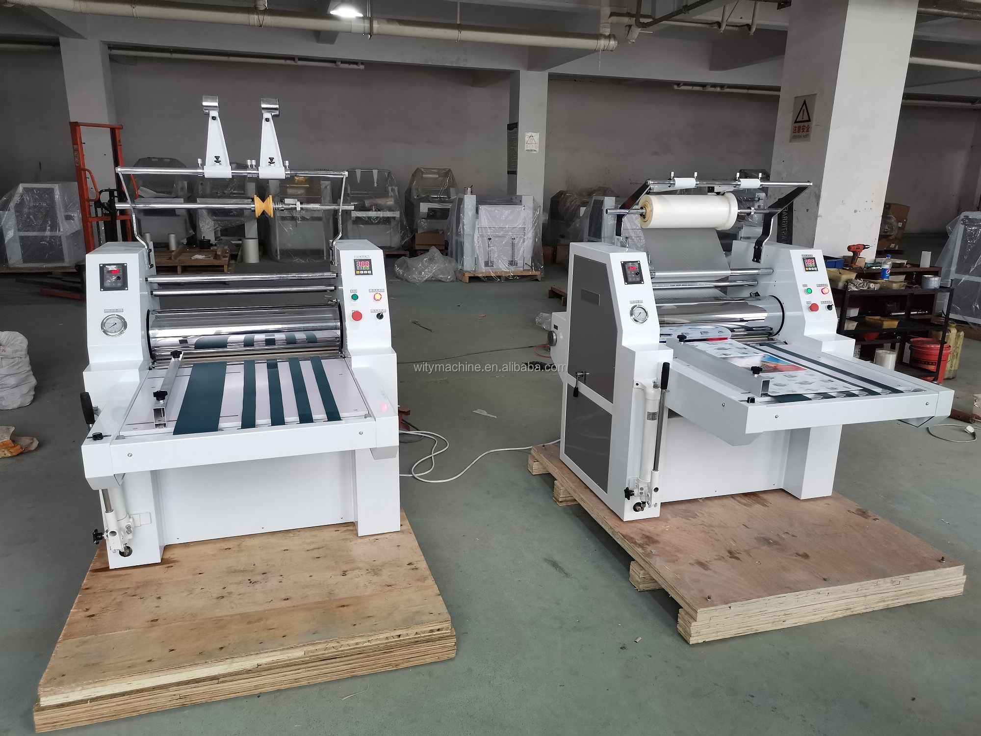 Semi Automatic Hydraulic Sheet to Roll Thermal Laminating Machine Manual Laminating Machine