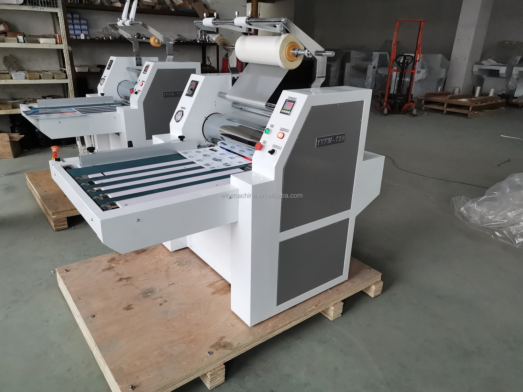 Semi Automatic Hydraulic Sheet to Roll Thermal Laminating Machine Manual Laminating Machine