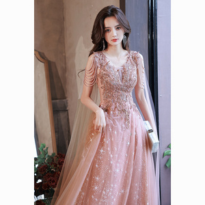 Elegant Fancy Pink Prom Dress Beads Shoulder Straps V-Neck Sleeveless Luxury Appliques Long Evening Dresses