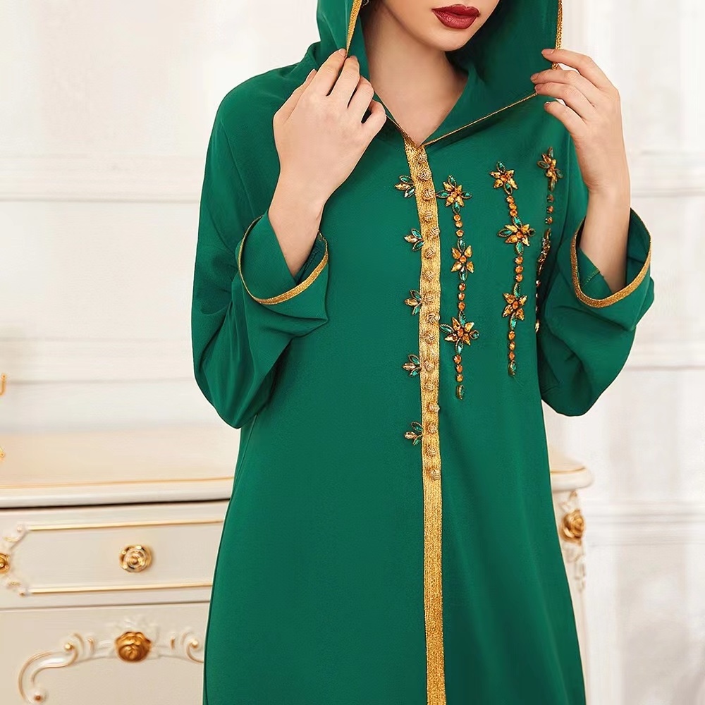 2022 Muslim high quality green long sleeve hand made rhinestone elegant casual hooded dress womens abaya kaftan style robe