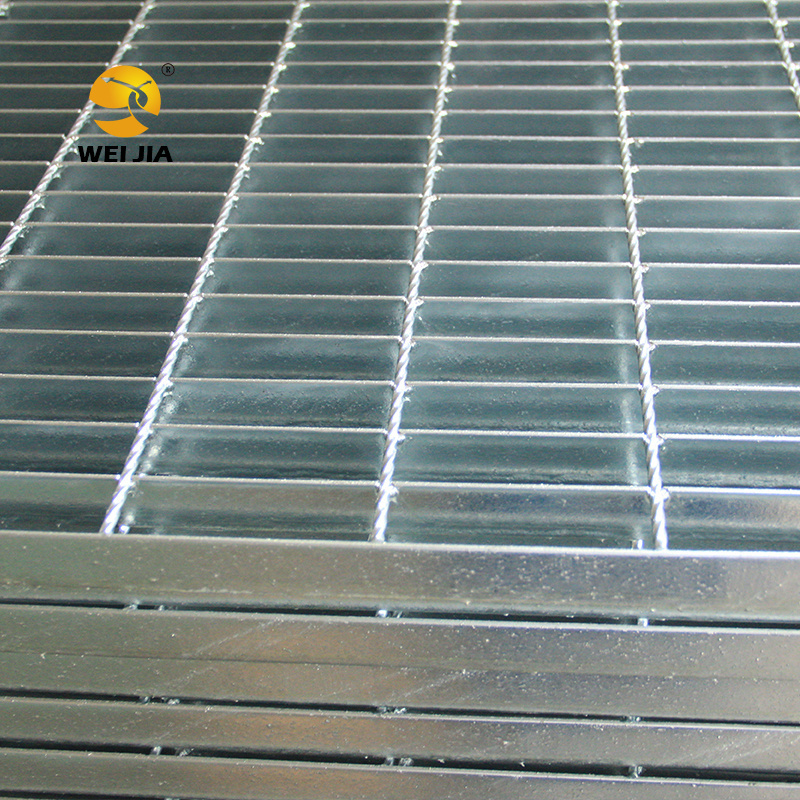 Good quality welded heavy duty compound trench cover press locked rebar steel grating