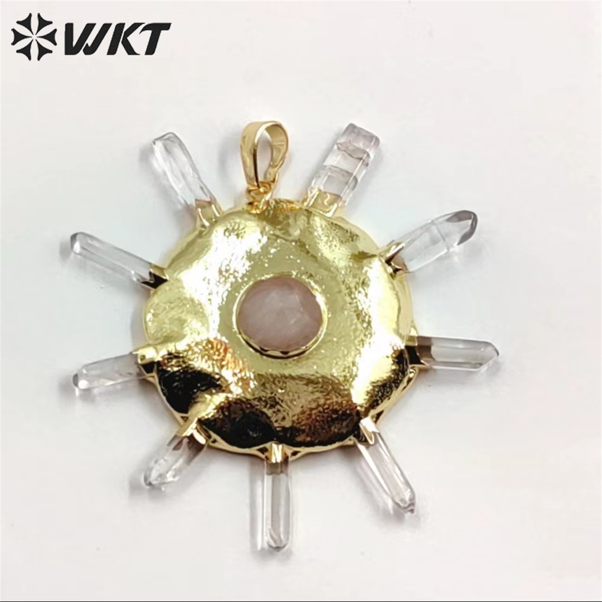 WT-P1884 WKT new design fashion Crown shape crystal quartz pendant Boho women round wheel stone pendant for necklace